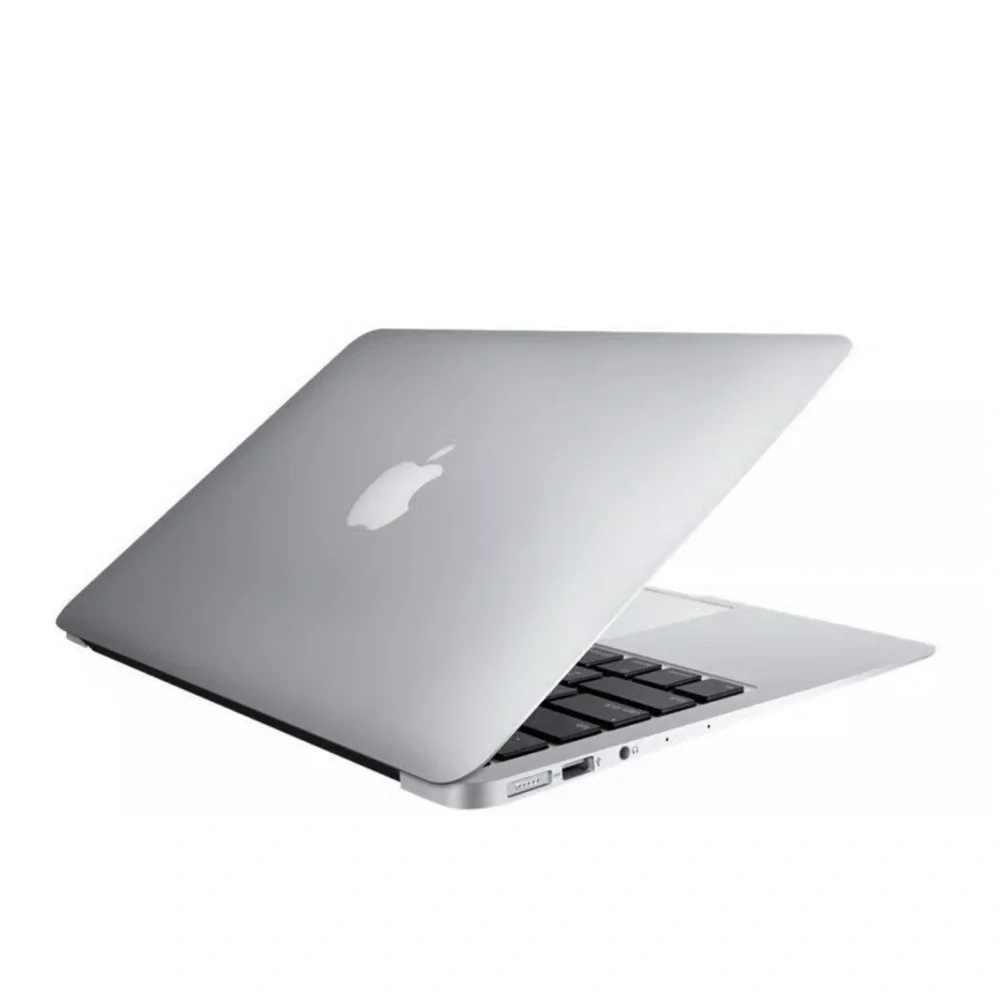 Apple MacBook AIR in Sleek Silver 13inch (no scratches or dents clean slate)